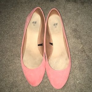 H&M coral color pink flats size 8.5